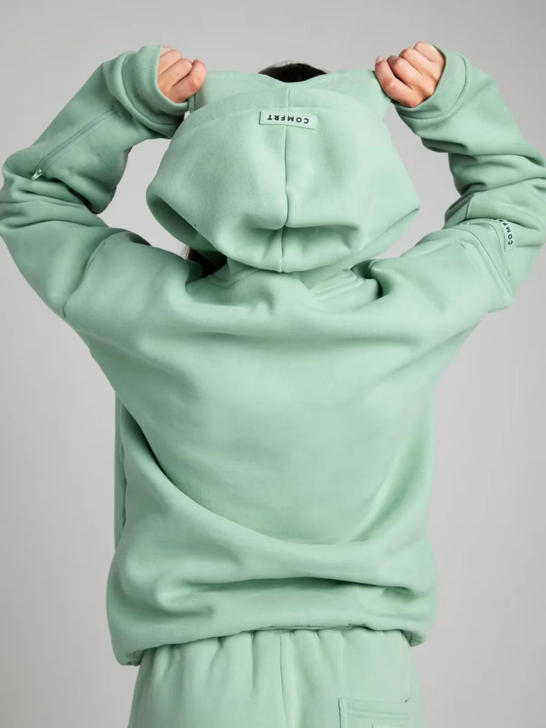 Velyas Maskeli Sweat